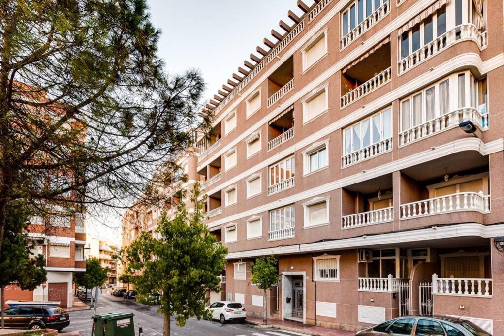 Apartment Ramon Gallud 204 Torrevieja Exteriör bild